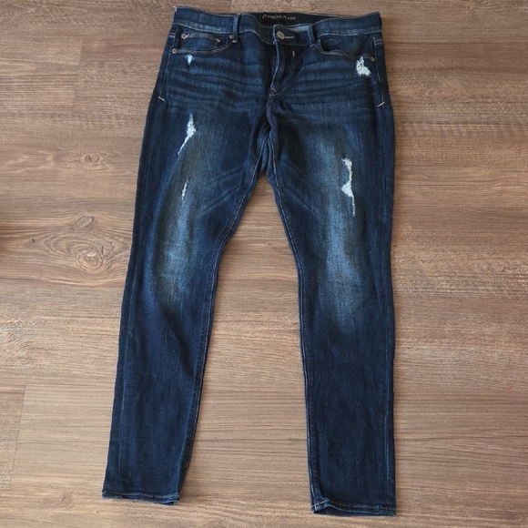 Express Mid Rise Jeans - Picture 2 of 4